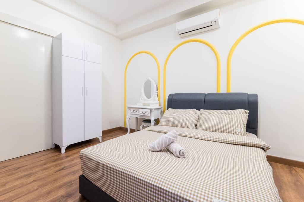 Arte Mont Kiara Duplex 4 Pax Jacuzzi Apartment Kuala Lumpur Exterior photo